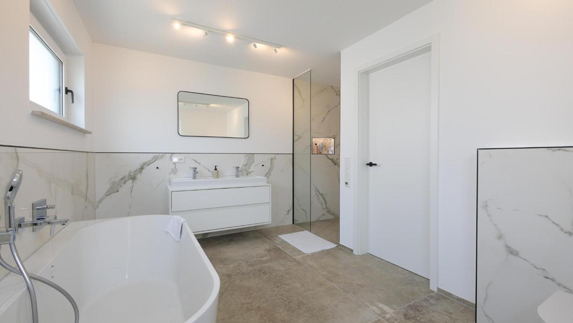 Eleganter Neubau-Luxus In Paderborn & Stilvoller Rueckzugsort Fuer Bis Zu 9 Gaeste ภายนอก รูปภาพ
